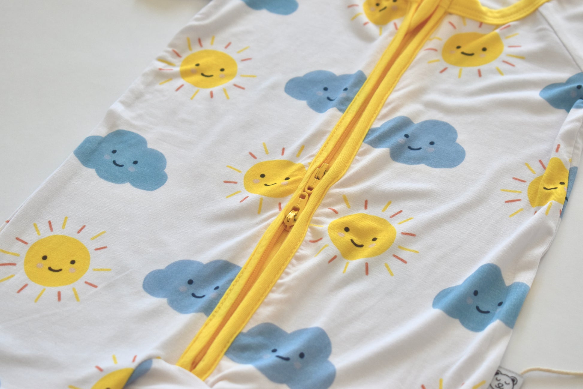 Baby shortie pajama with double zipper