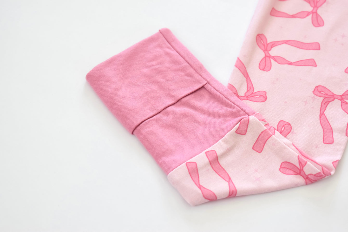 Temperature regulating pajama