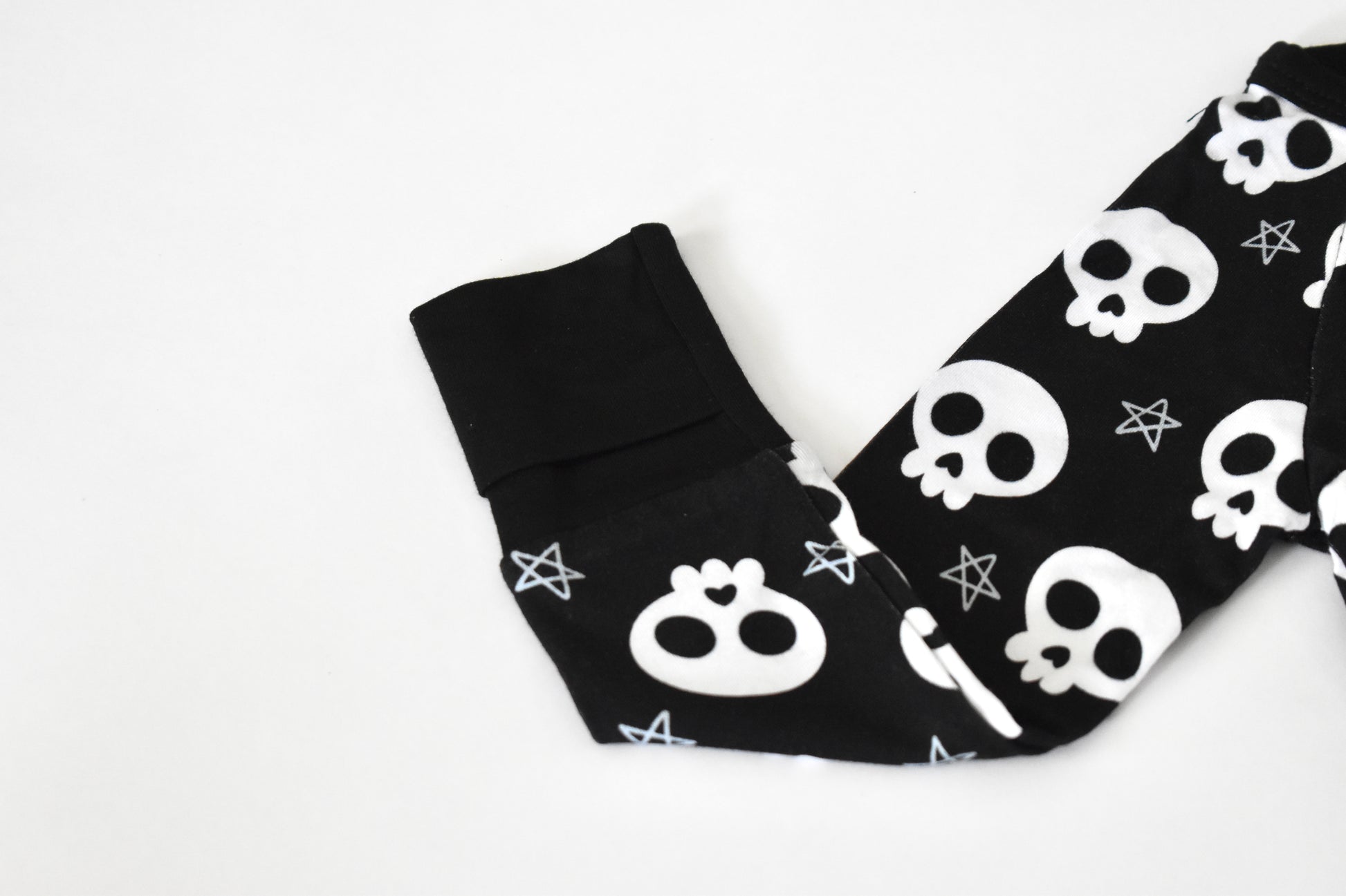 Bamboo pajamas with fold over hands mittens