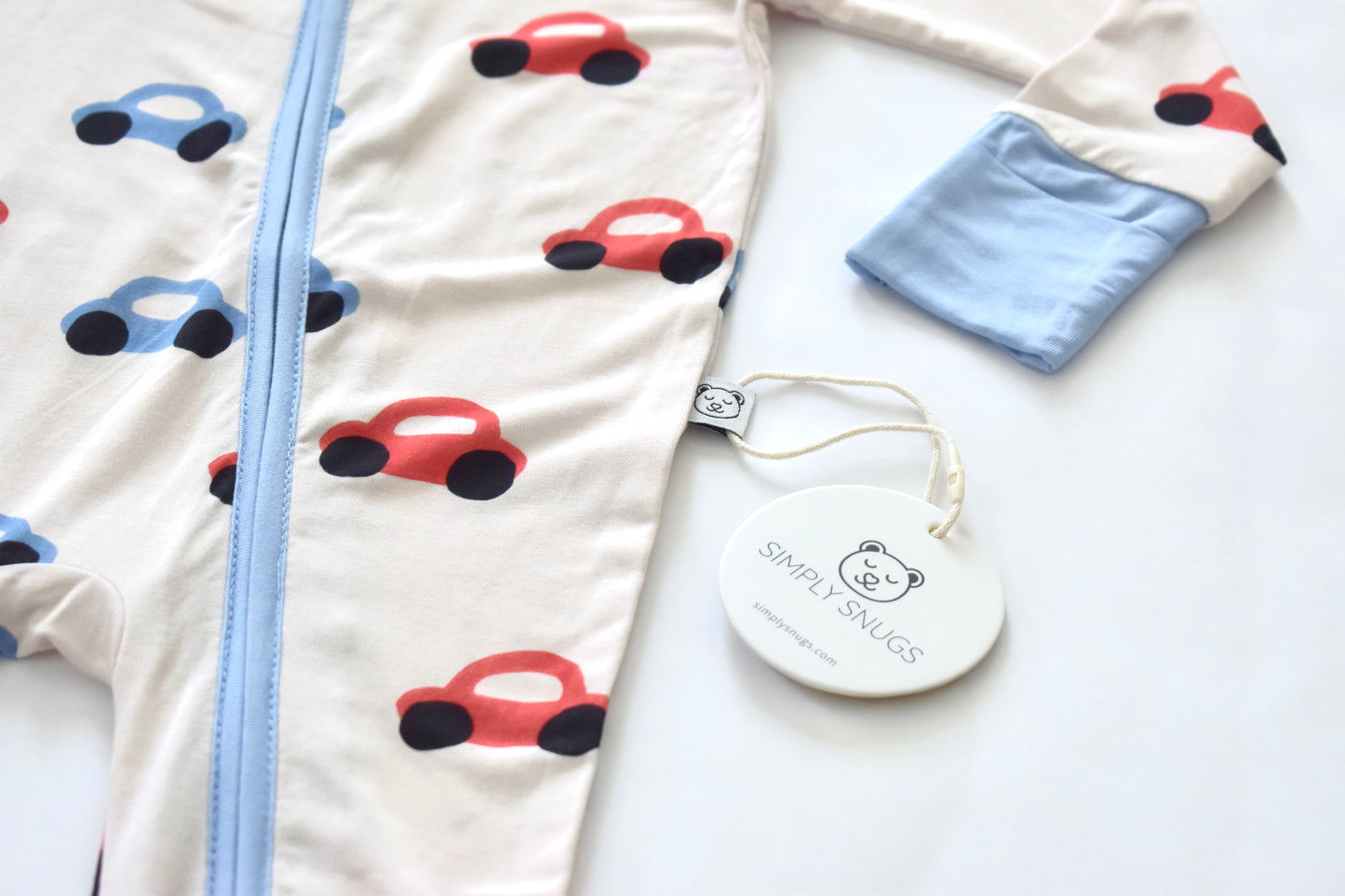 Baby stretchy pajama with car patterns 